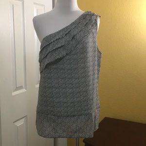 The Limited one shoulder top, Sz M